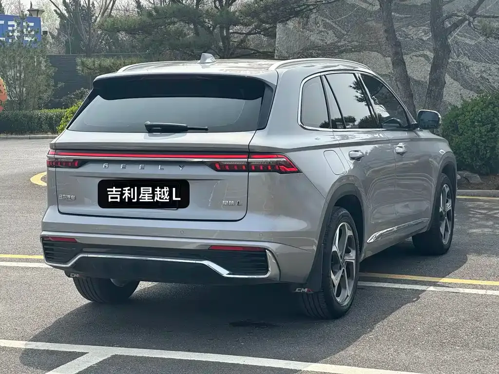 Geely Xingyue L — фото 5