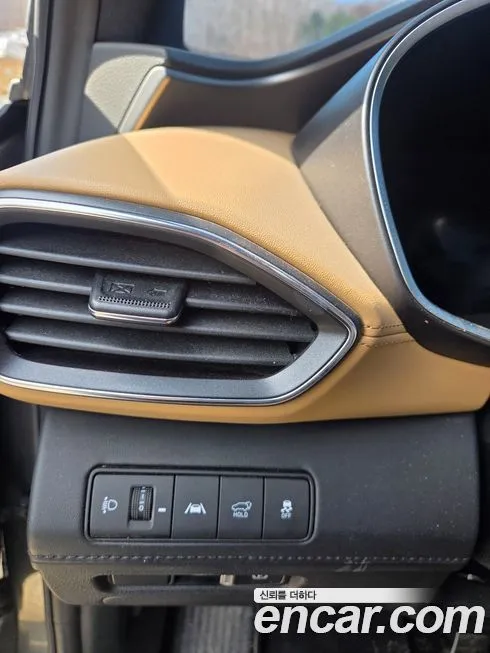 Hyundai Santafe — фото 4