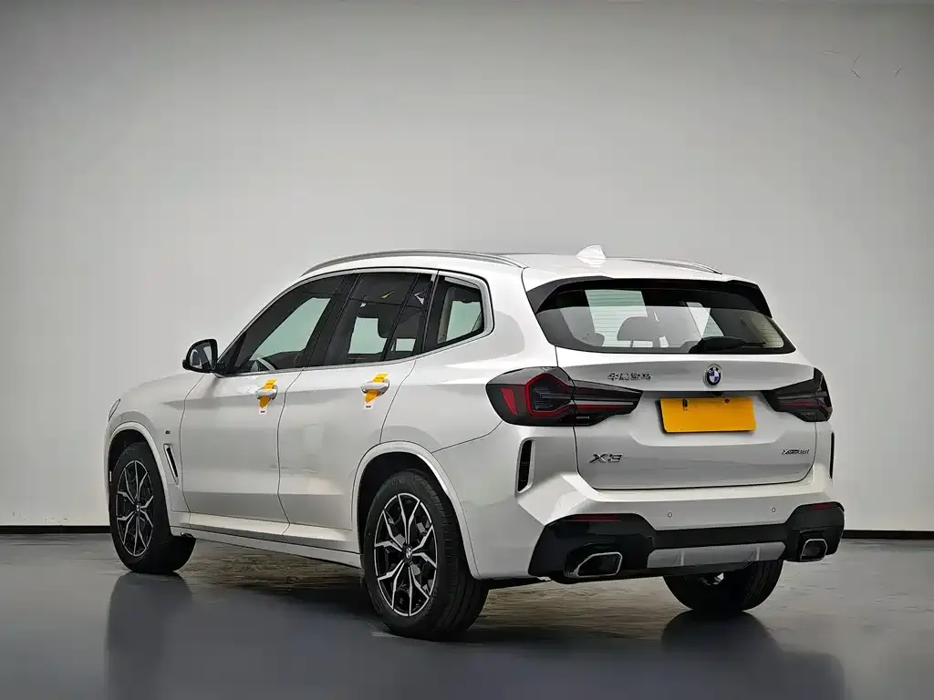 BMW X3 — фото 8