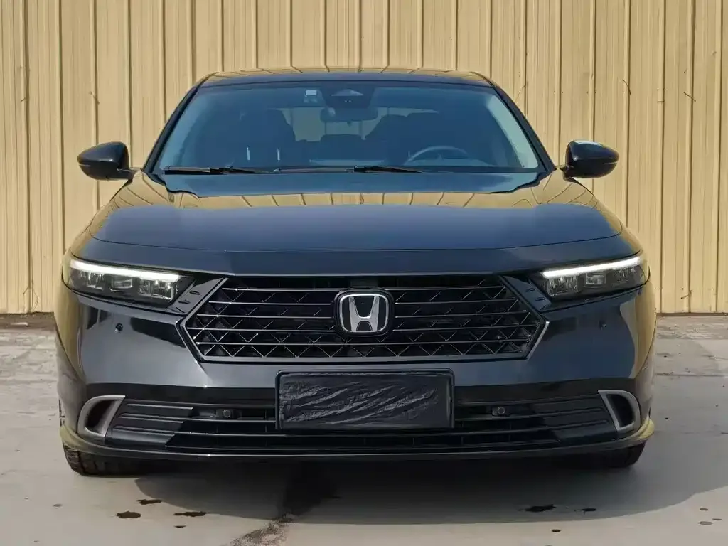 Honda Accord — фото 5