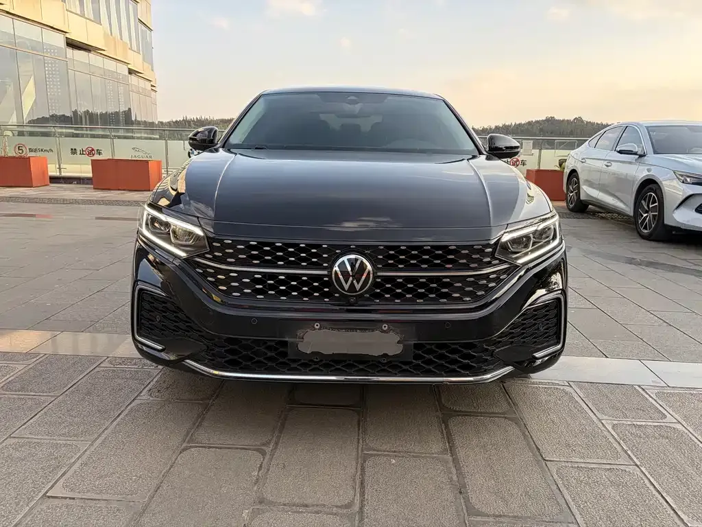 Volkswagen Passat — фото 3
