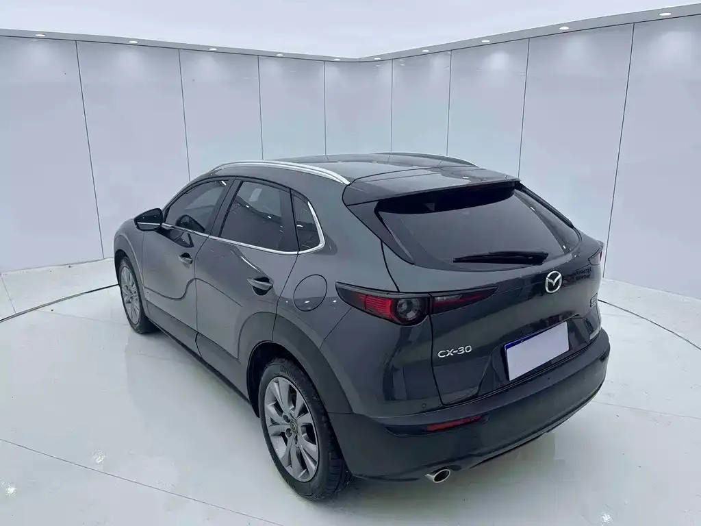 Mazda CX-30 — фото 6