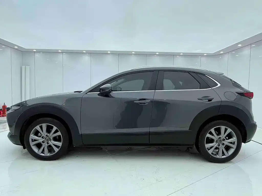 Mazda CX-30 — фото 5