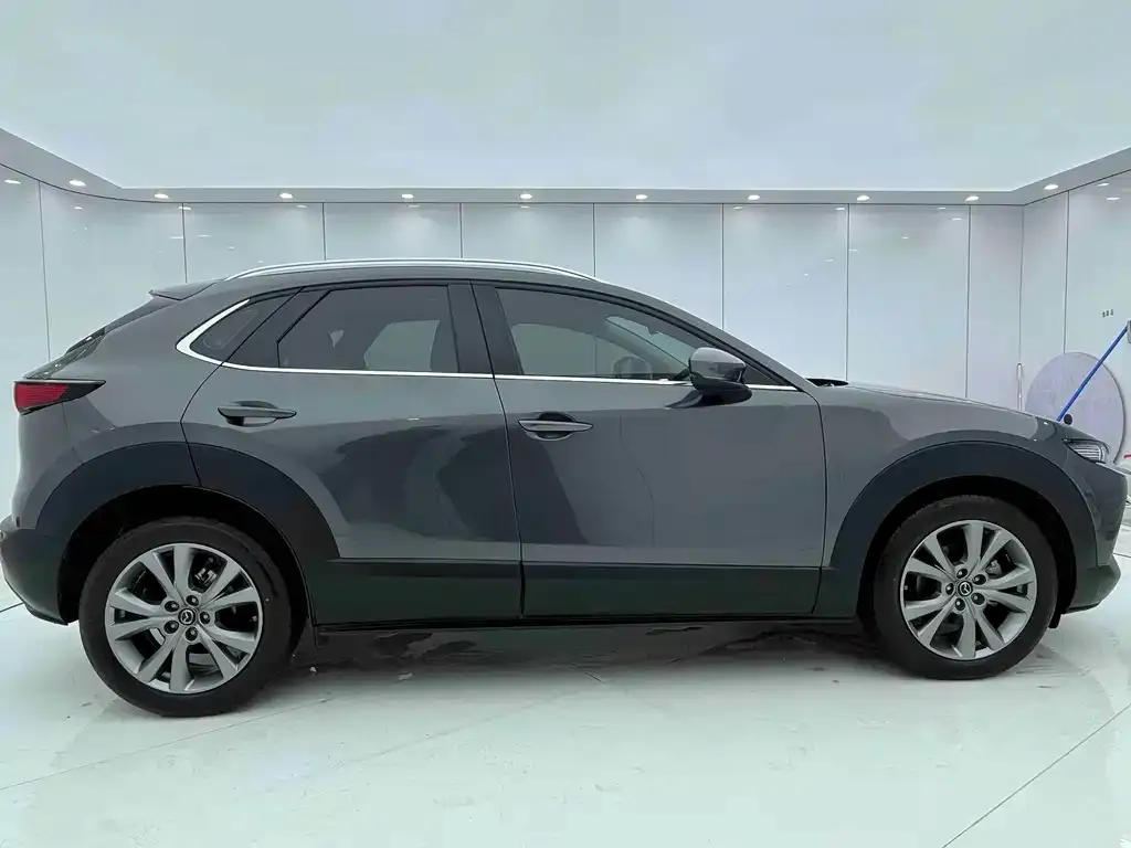 Mazda CX-30 — фото 9
