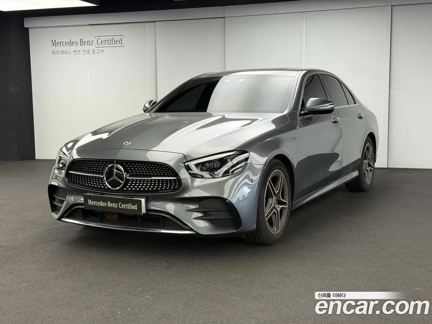 Mercedes-Benz E-Class — фото 1
