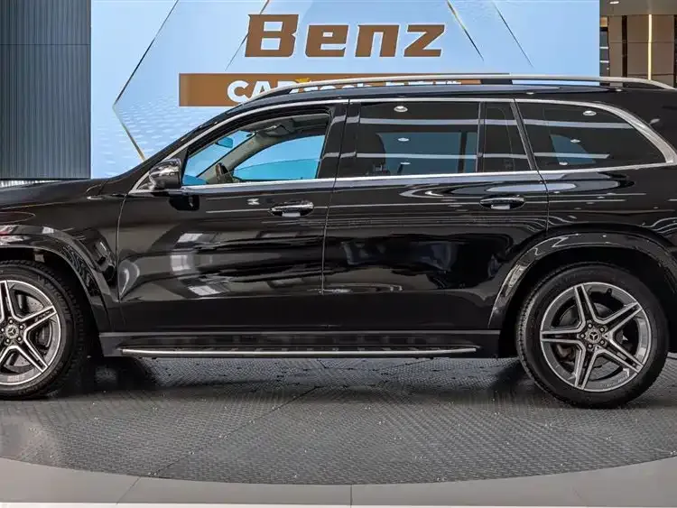 Mercedes-Benz GLS — фото 2
