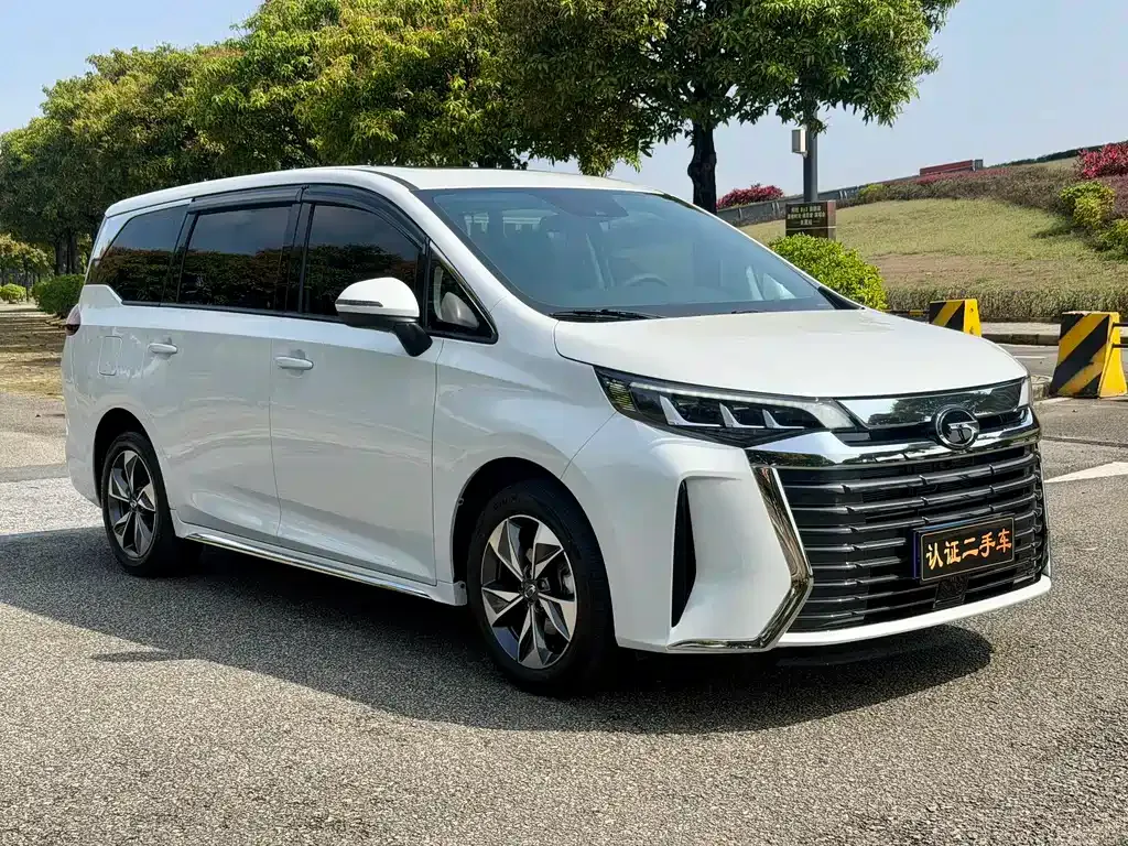 GAC Motor Trumpchi M6 — фото 4