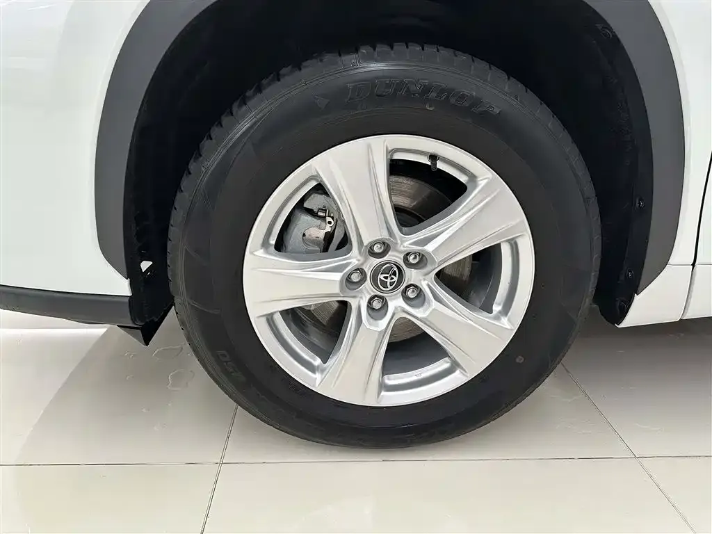 Toyota Highlander 2024 из CN, фото 3