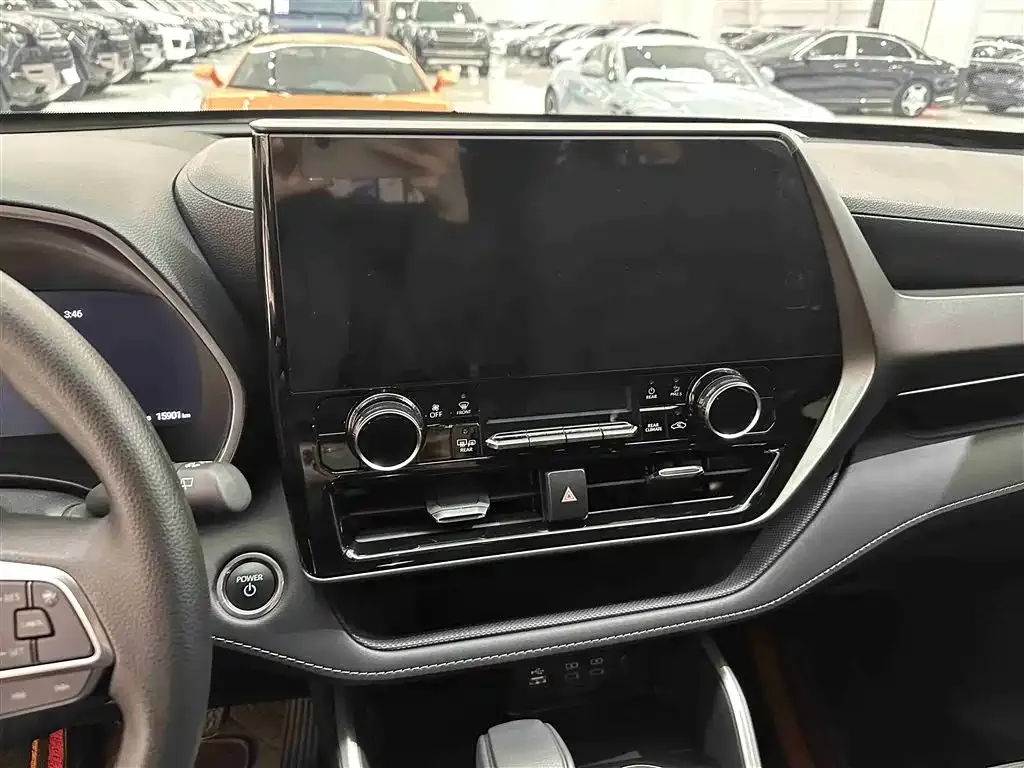 Toyota Highlander 2024 из CN, фото 8