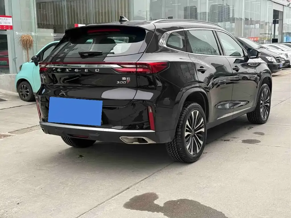 Exeed Lingyun 2024 из CN, фото 8