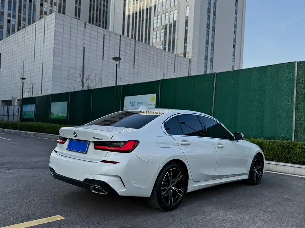 BMW 3 Series — фото 10