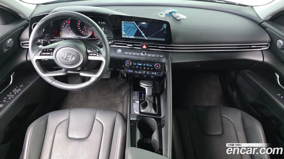 Hyundai AVANTE — фото 4