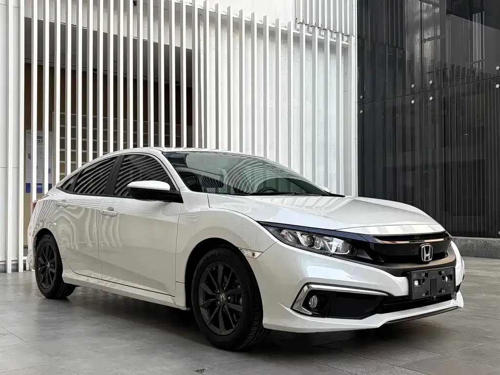 Honda Civic — фото 4