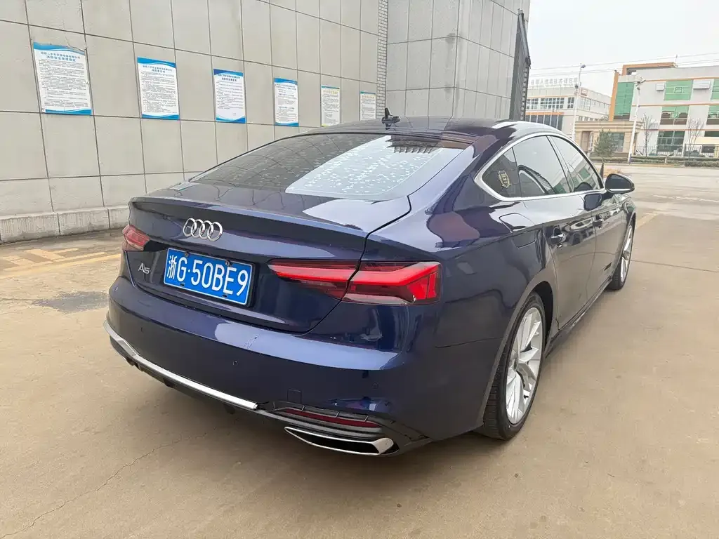 Audi A5 (Import) — фото 2