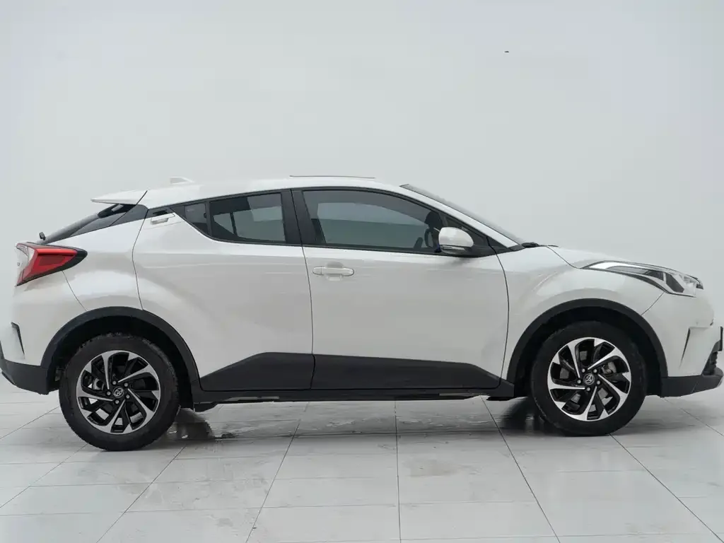 Toyota IZOA 2021 из CN, фото 2