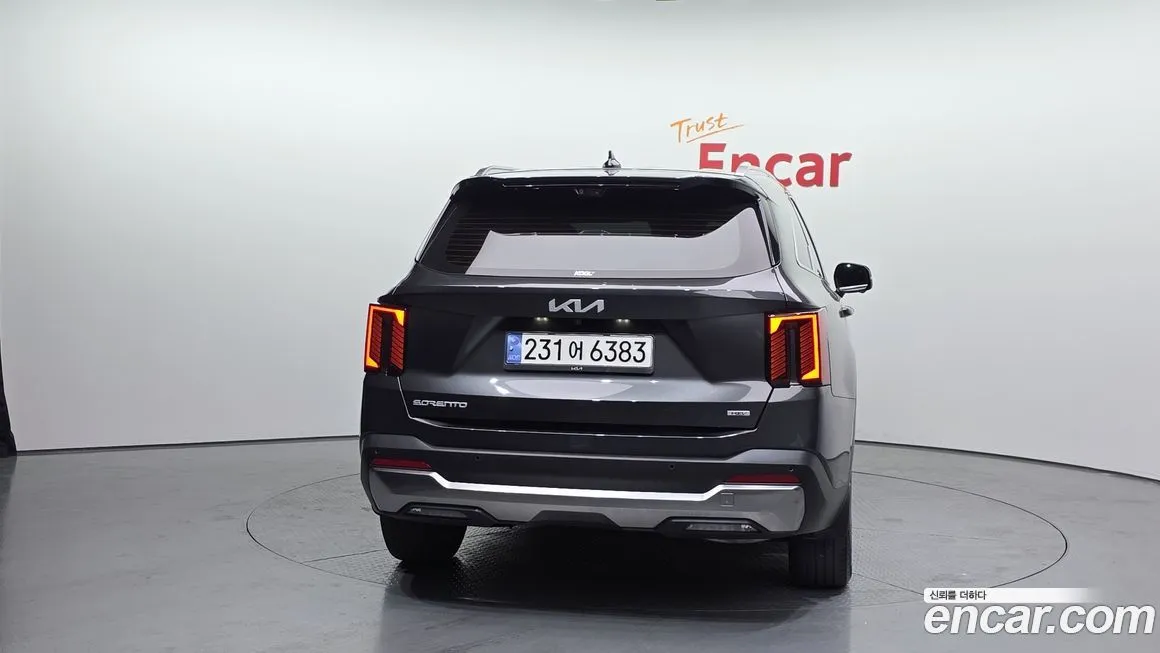 Kia Sorento — фото 3