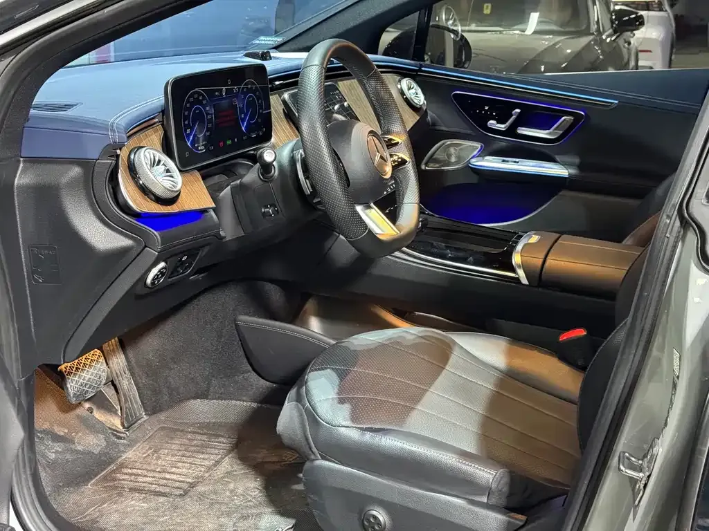 Mercedes-Benz EQE 2022 из CN, фото 2