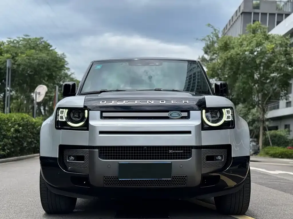 Land Rover Defender — фото 2