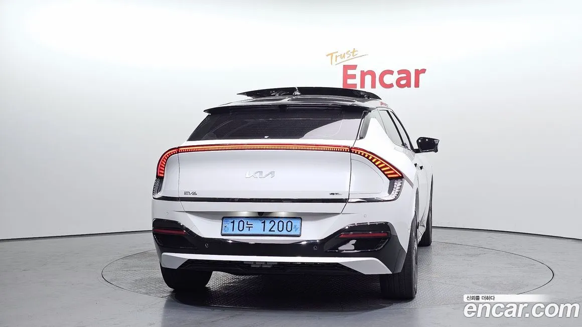Kia EV6 2023 из KR, фото 6