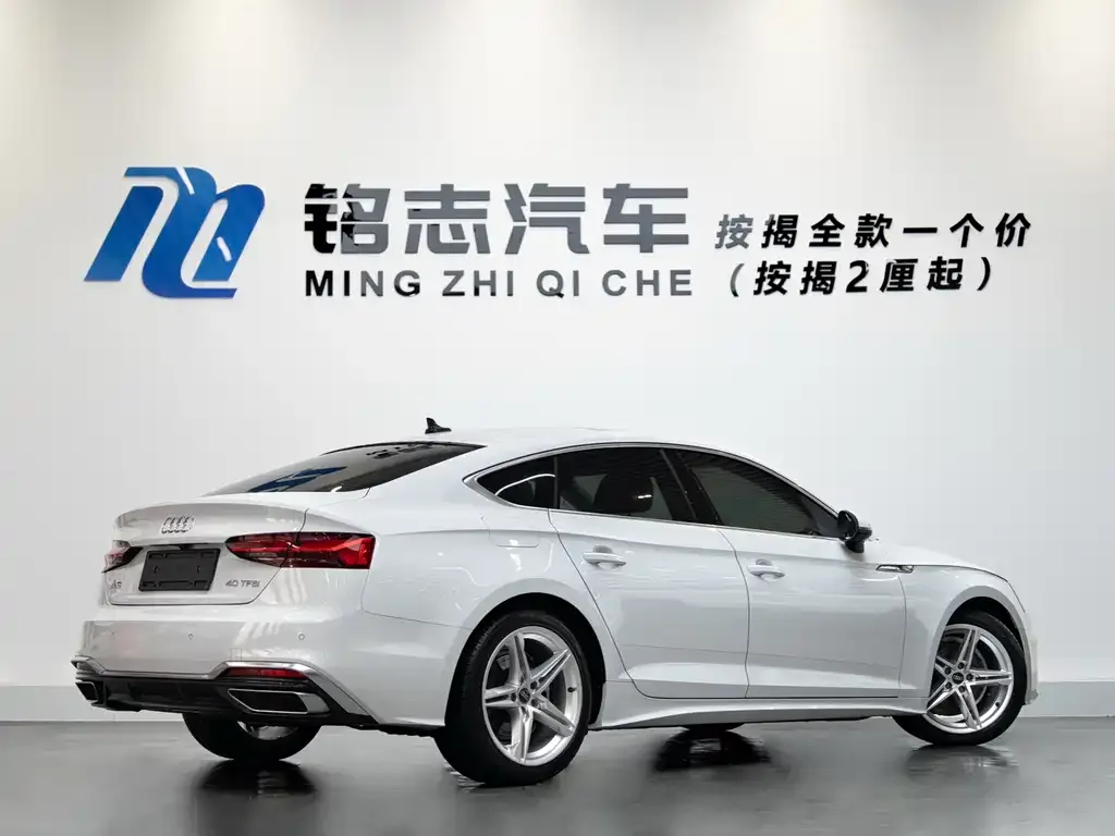 Audi A5 (Import) — фото 2