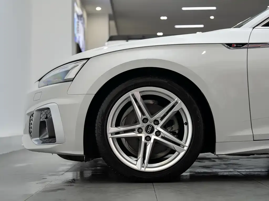 Audi A5 (Import) — фото 5