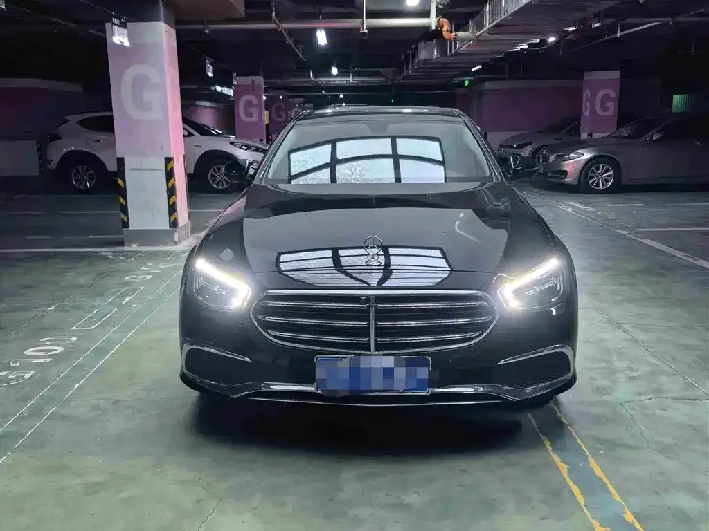 Mercedes-Benz E-Class 2023 из CN, фото 7