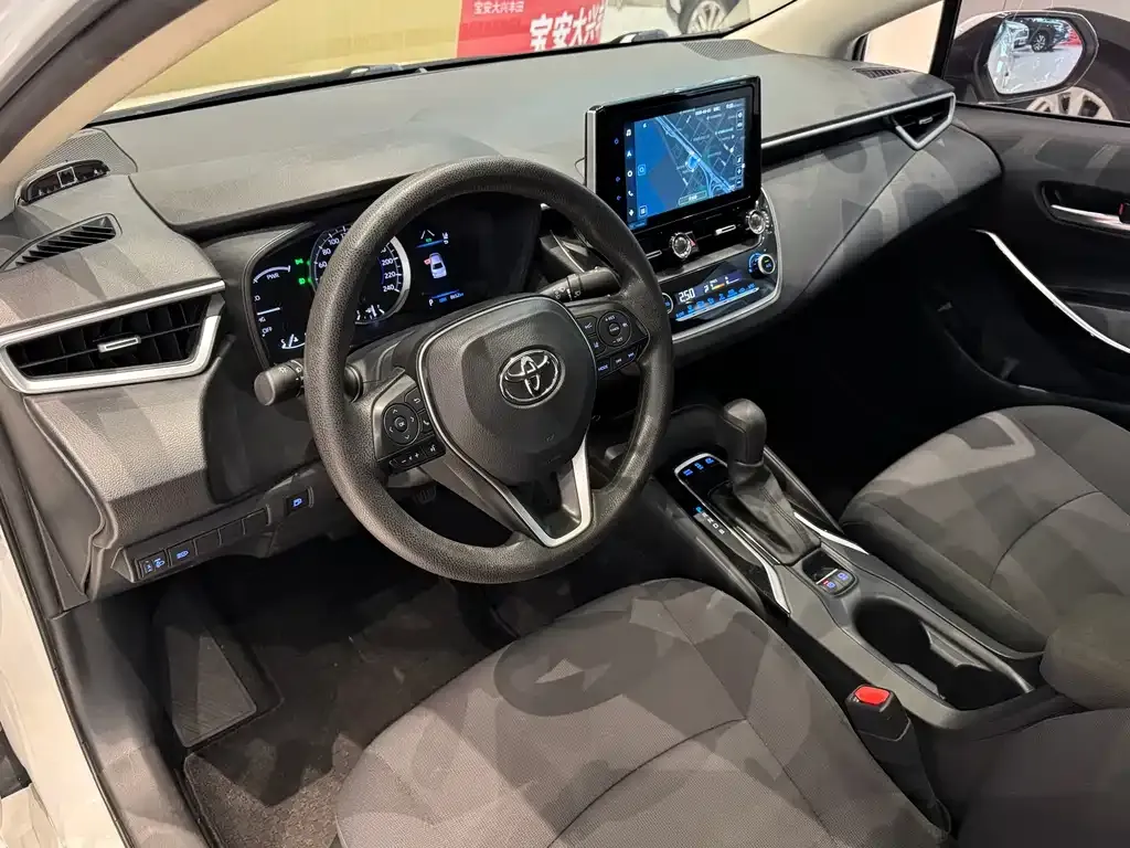 Toyota Corolla 2021 из CN, фото 10