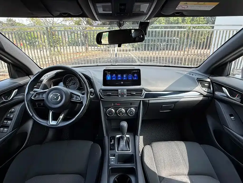 Mazda CX-4 2022 из CN, фото 9