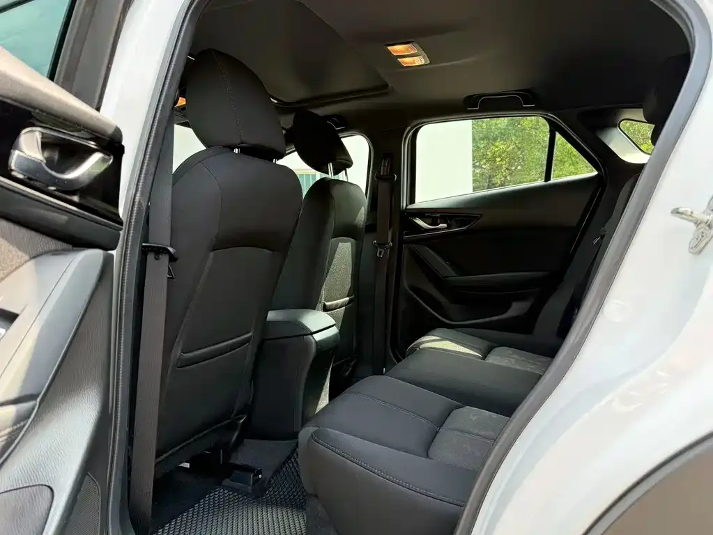 Mazda CX-4 2022 из CN, фото 7