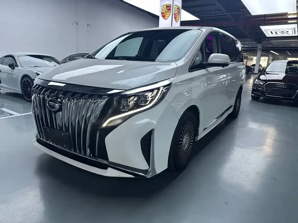 GAC Motor Trumpchi M8 — фото 1