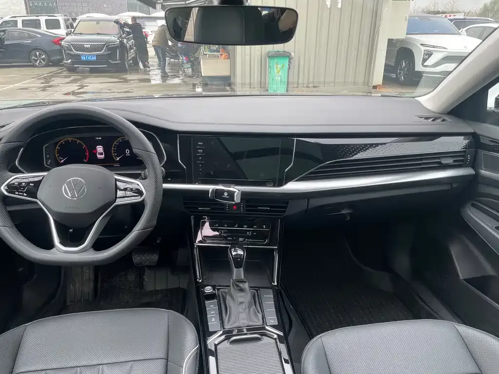 Volkswagen Passat — фото 4