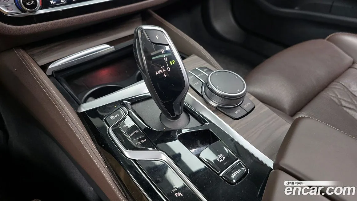 BMW 5-Series 2021 из KR, фото 9