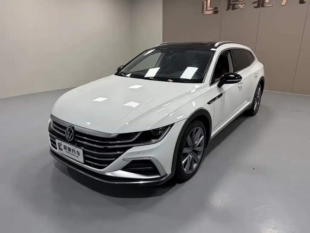 Volkswagen CC 2023 из CN, фото 1