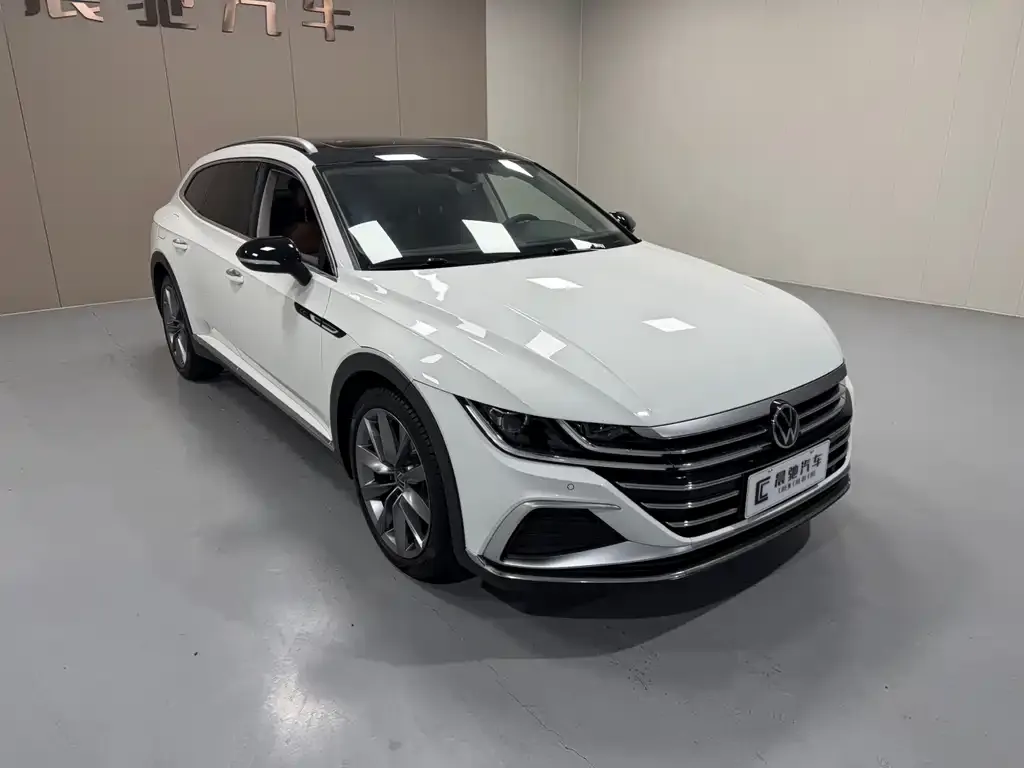 Volkswagen CC 2023 из CN, фото 3