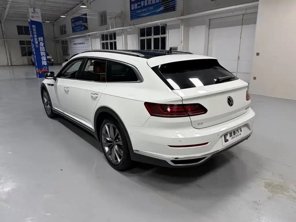 Volkswagen CC 2023 из CN, фото 6