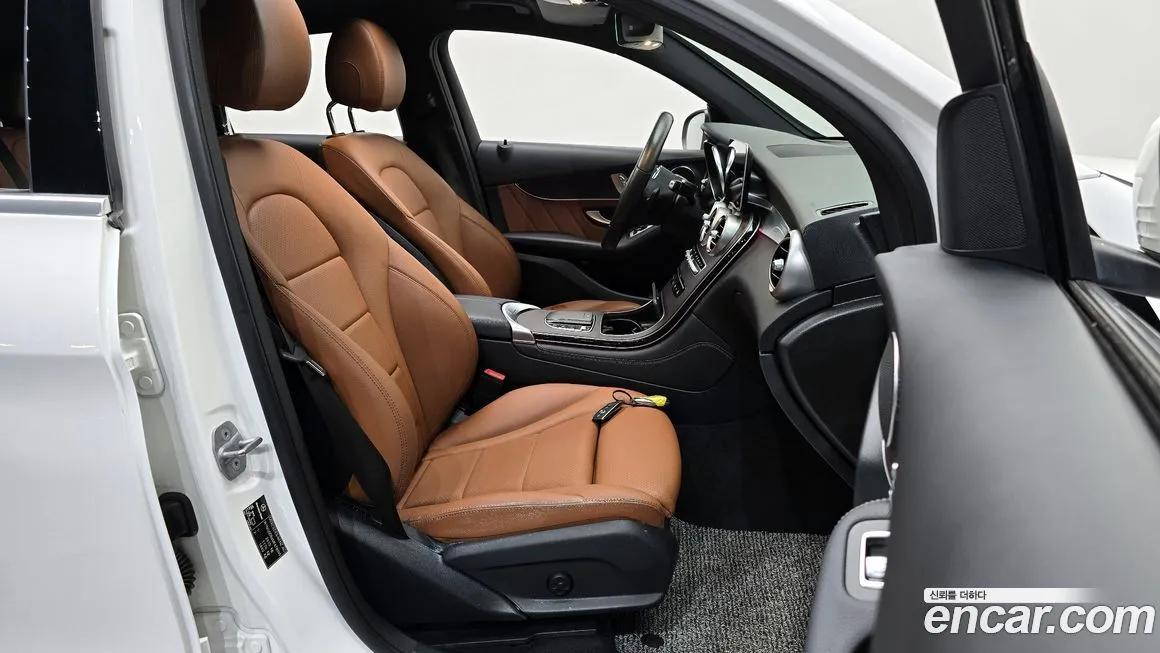 Mercedes-Benz GLC-Class 2021 из KR, фото 3