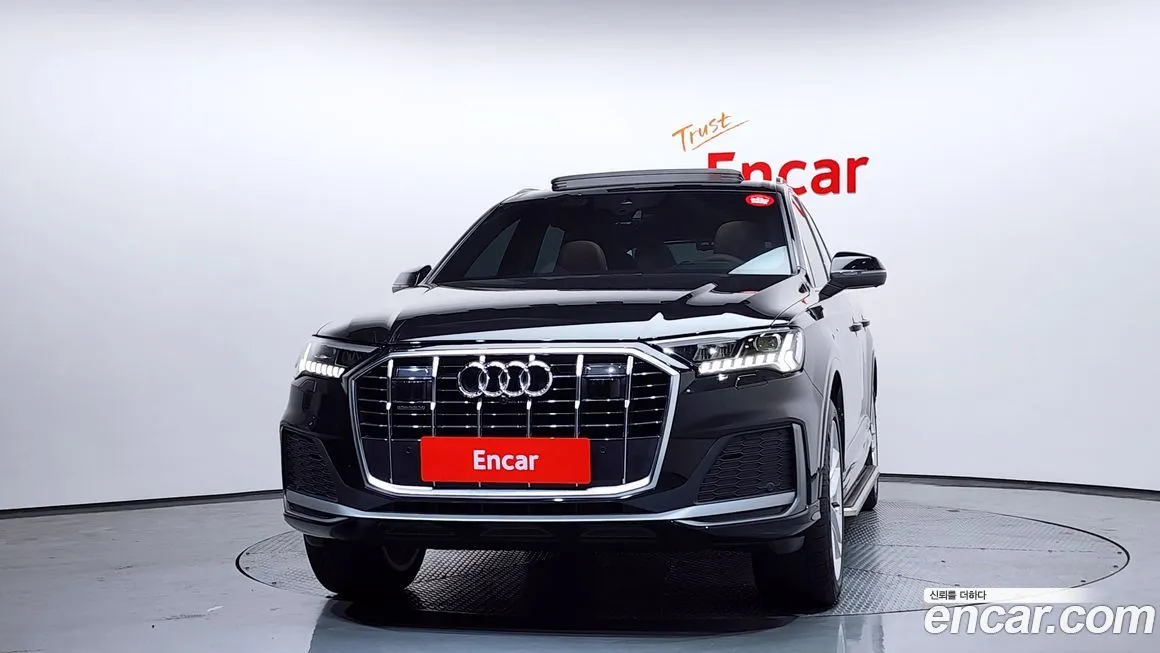 Audi Q7 — фото 5