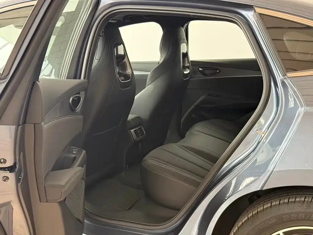 BYD Seal 06 2025 из CN, фото 10