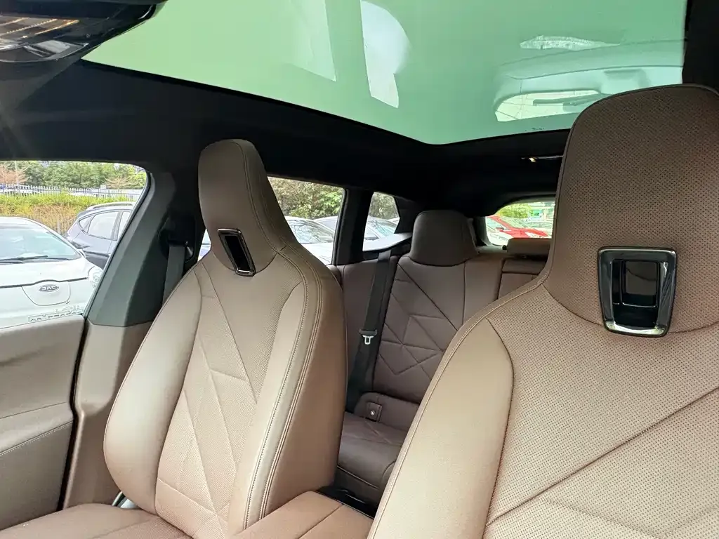 BMW iX 2023 из CN, фото 4