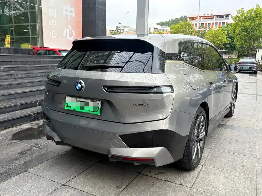 BMW iX 2023 из CN, фото 6