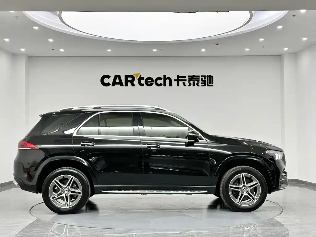 Mercedes-Benz GLE — фото 6