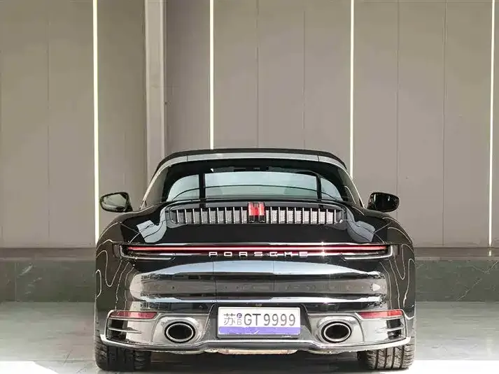 Porsche 911 2021 из CN, фото 5