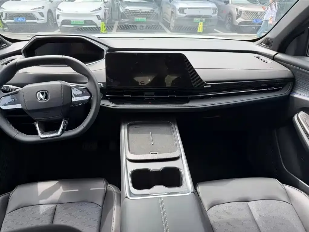 Changan CS55PLUS PHEV 2026 из CN, фото 4