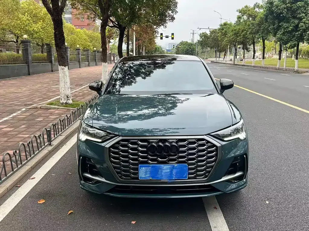 Audi Q3 Sportback — фото 5