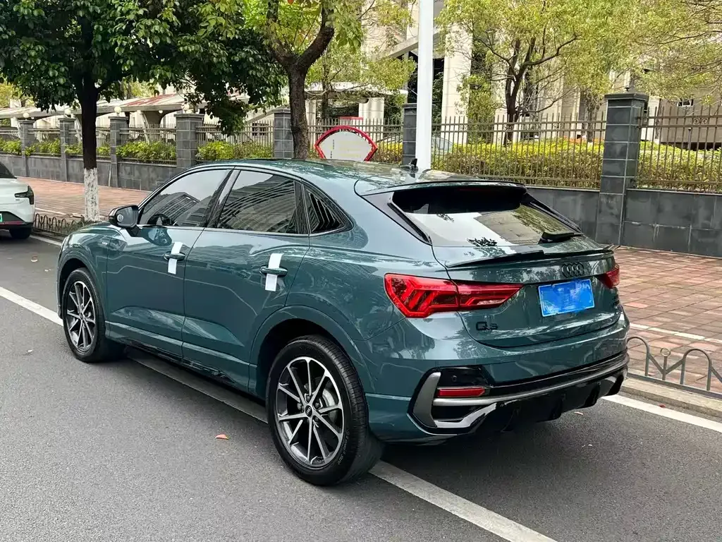 Audi Q3 Sportback — фото 7