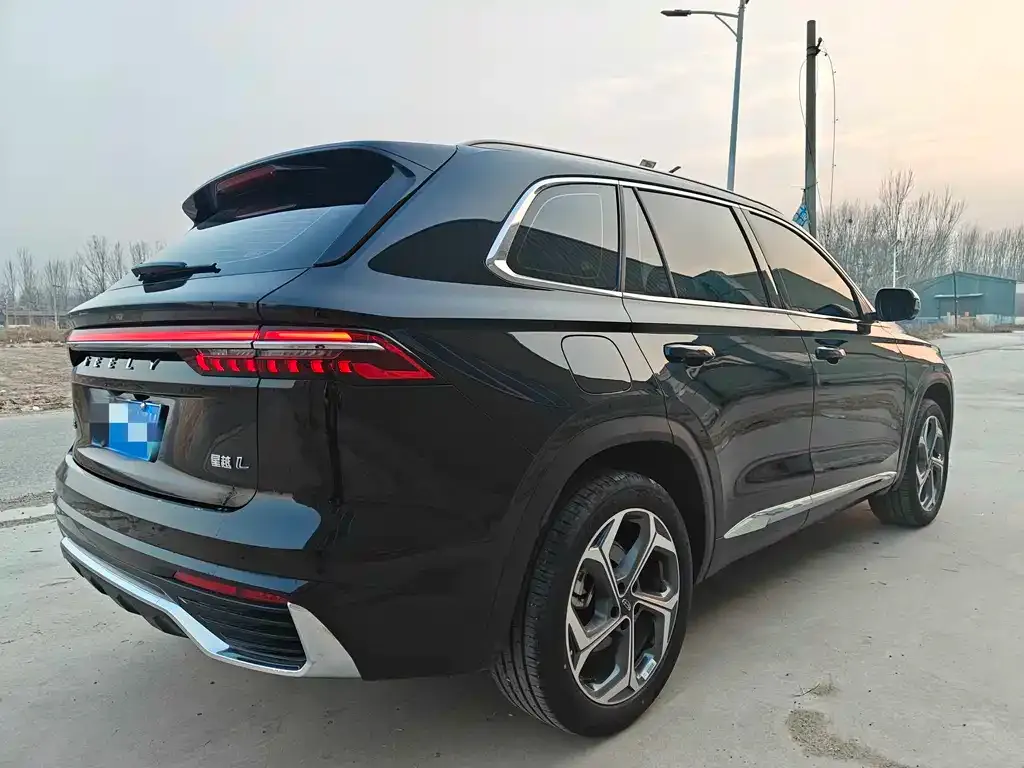 Geely Xingyue L — фото 7