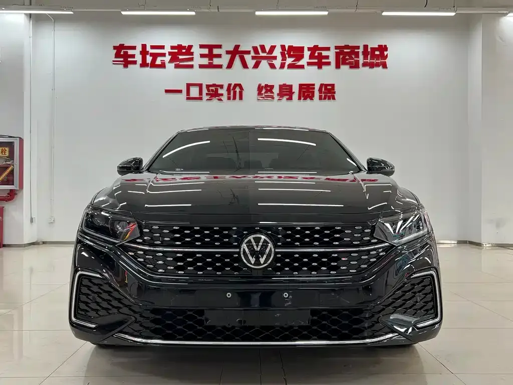Volkswagen Passat — фото 5