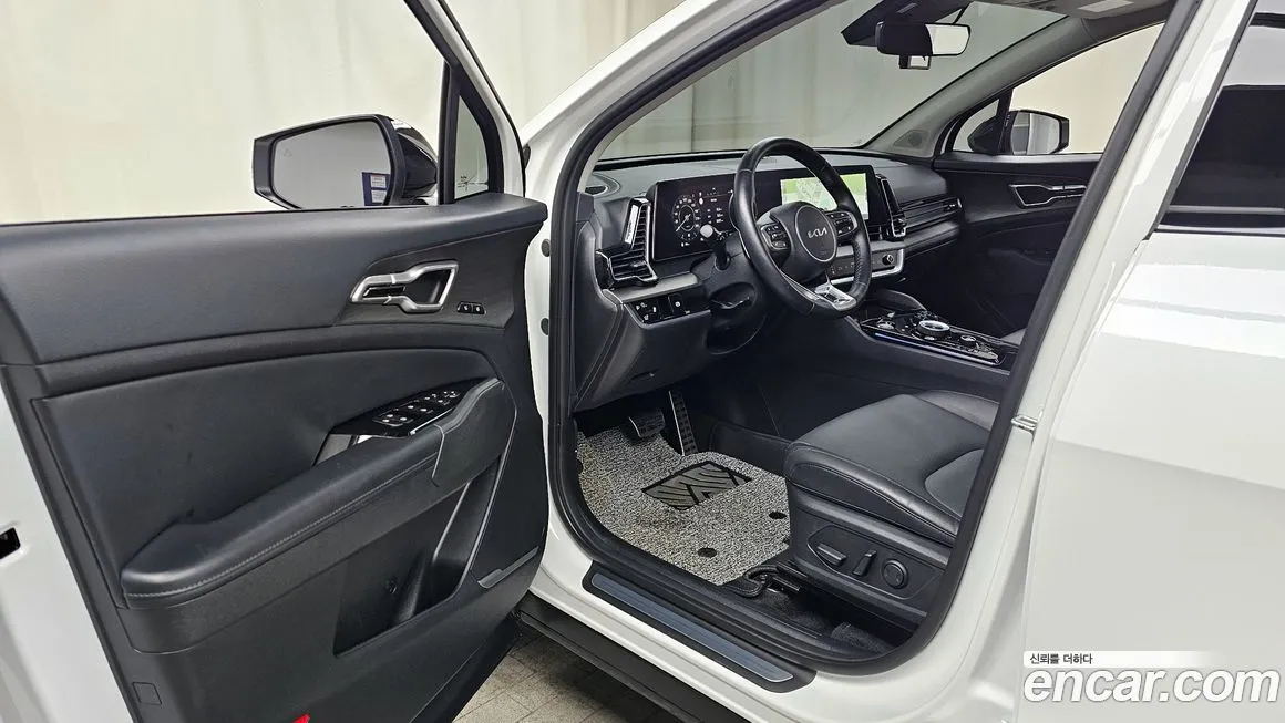Kia Sportage — фото 8