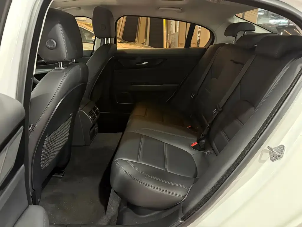 Jaguar XEL 2021 из CN, фото 10