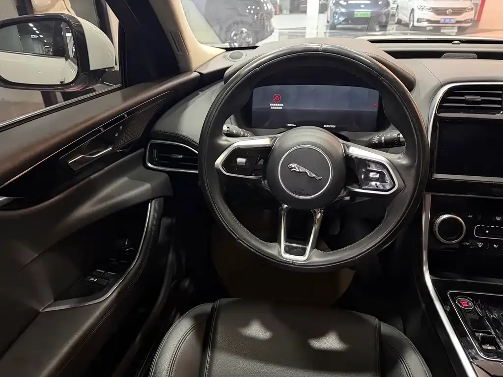 Jaguar XEL 2021 из CN, фото 4